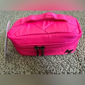 Lug Swizzle jewelry case. New with tags. Smoke free home.  Magenta.
